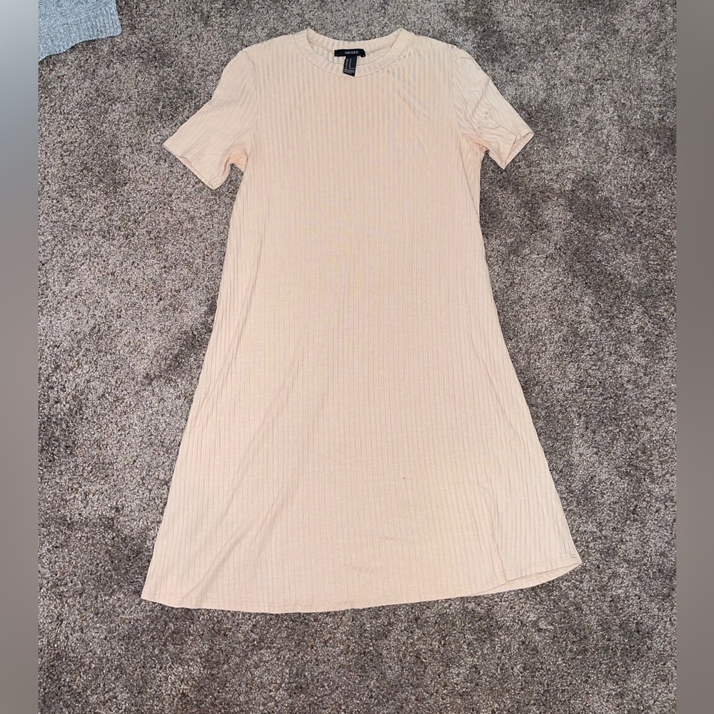 pale pink forever 21 t-shirt dress